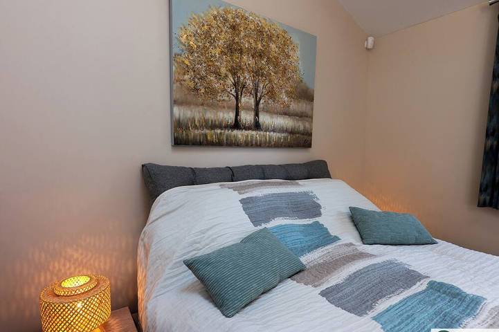 Very private detached house with private pool, air conditioning and panoramic view in Auzits, Aveyron (desambiguación)