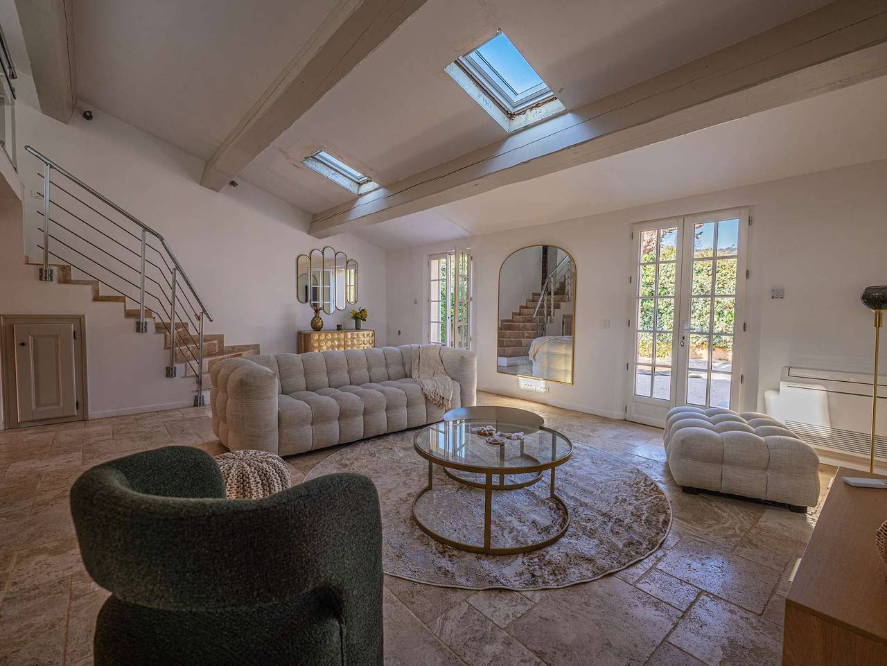 Apartamento vacacional entero, Charming Villa with Vineyard Views & Heated Pool – Le Plan de la Tour in Plan-de-la-Tour, Costa mediterránea (Francia)
