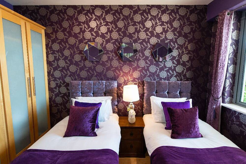 Entire apartment, Seaview Luxury City Center-best Location in Eyre Square, Galway