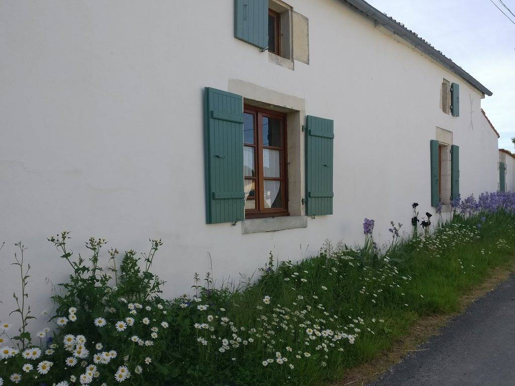 Chambres d'hôtes des km à la Ronde - Chambre verte in La Ronde, Région de La Rochelle