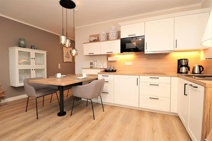 Ferienwohnung für 4 Personen, mit Balkon in Wustrow - 2