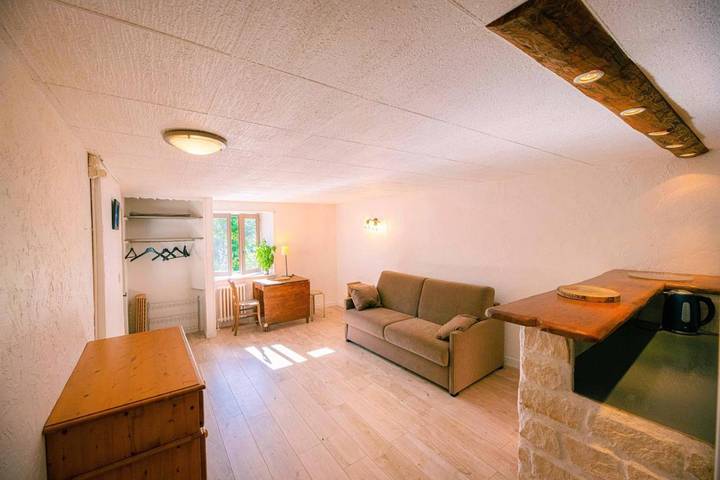 Gîte pour 3 personnes à Saint-Martin-de-Queyrières