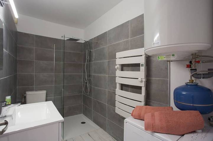 Gîte pour 2 personnes, avec balcon à Le Pradet - 3