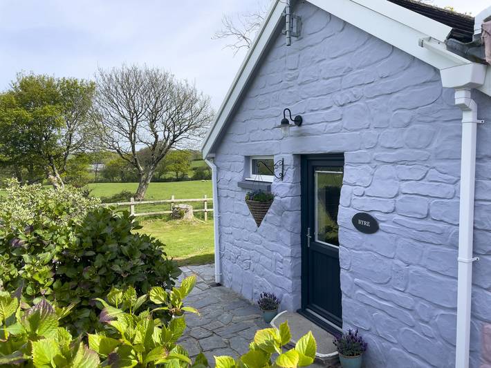 The Byre @ Canllefaes in Cardigan Bay