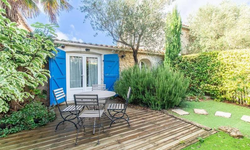 Gîte pour 3 personnes, avec terrasse et jardin à Champagne (Charente-Maritime)