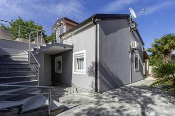 Ferienhaus Mit Meerblick für 6 Personen in Peroj, Südküste Istrien, Bild 4