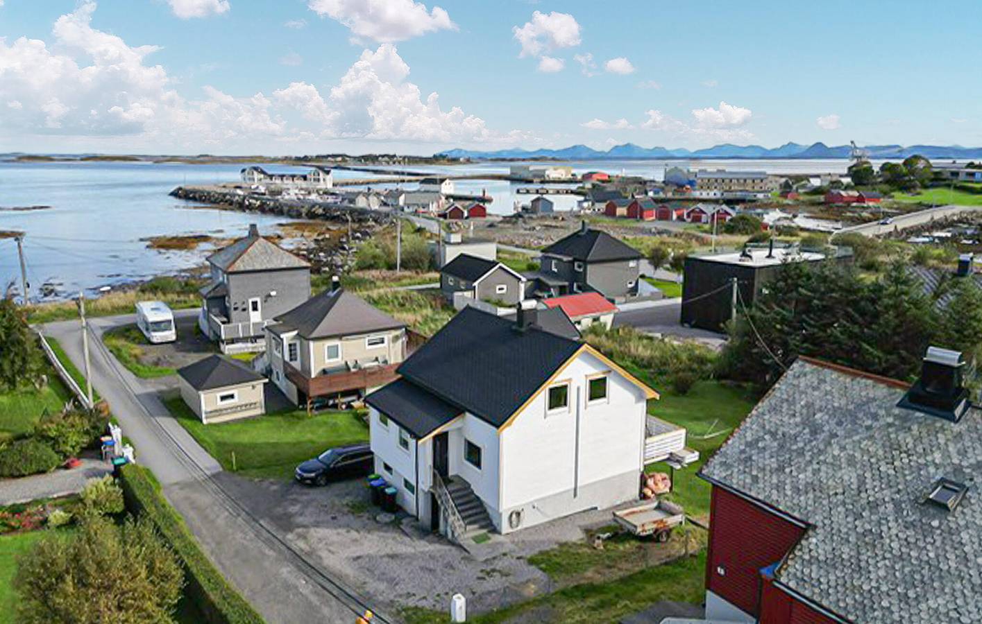 Ferienhaus für 10 Personen mit Terrasse in Sandøy, Nördliches Fjordnorwegen