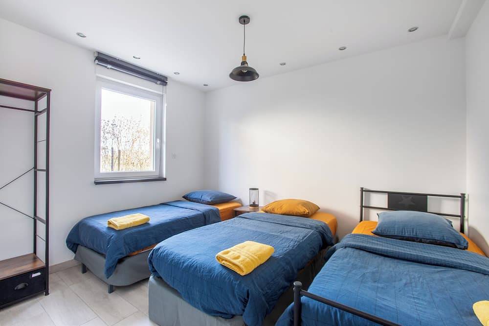 Appartement entier, Esplanade L'éclipse spa cinéma, jeux Colmar in Muntzenheim, Région de Colmar