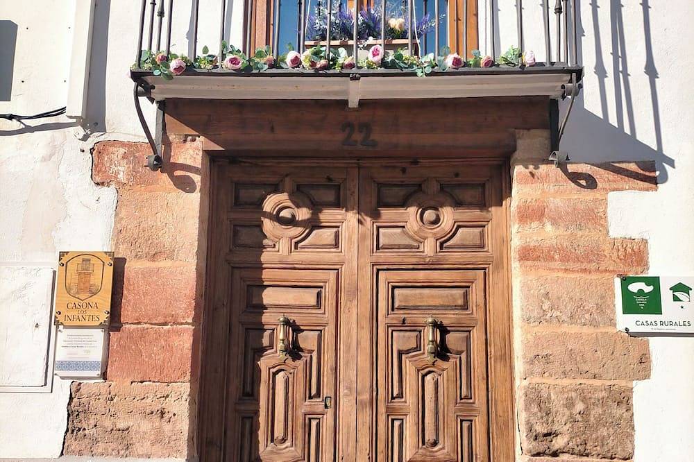 Renovated historic house in the center of Vva.de los Infantes. Groups and couples. in Villanueva de los Infantes, Ciudad Real Provinz
