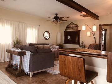 Lake House for 2 Guests in Mississippi Gulf Coast, Mississippi, Picture 4