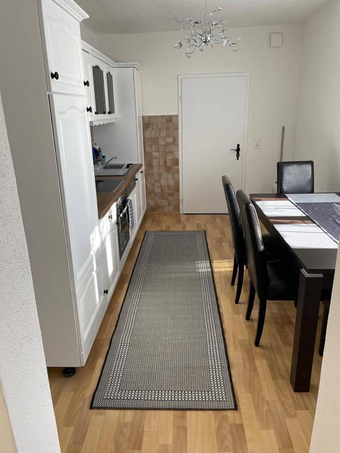 Ferienwohnung für 4 Personen, mit Terrasse und Garten in Kolbermoor - 3