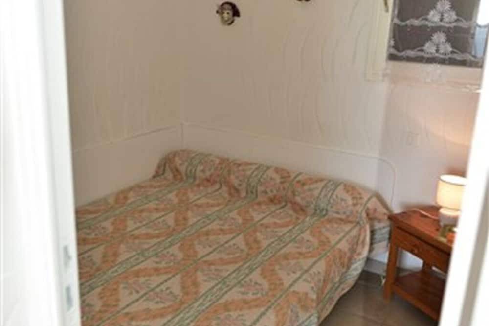 Appartement entier, Appartement 2 personnes vue mer panoramique, piscine chauffée, calme in Conca, Arrondissement de Sartène