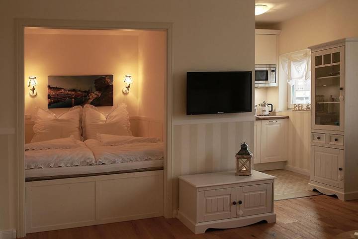 Ferienwohnung für 2 Personen, mit Seeblick und Ausblick in Emden