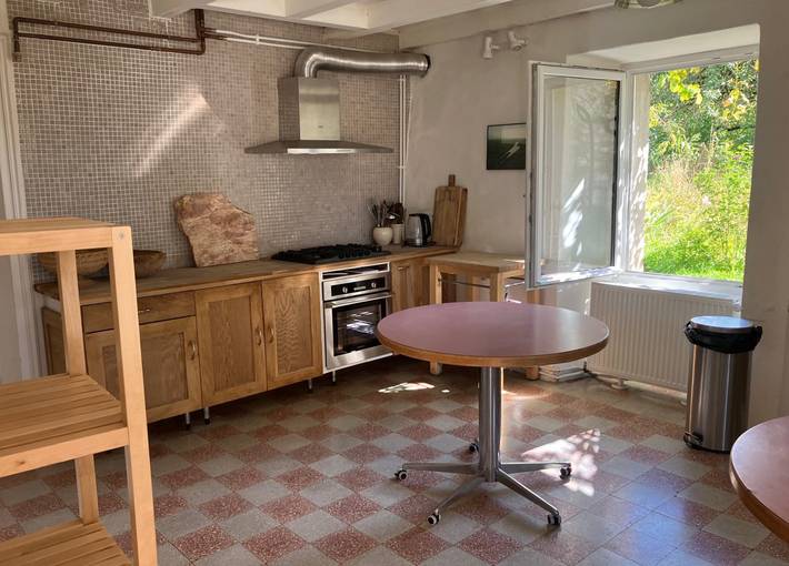 Gîte pour 13 personnes, avec jardin et terrasse dans l' Ain - 3