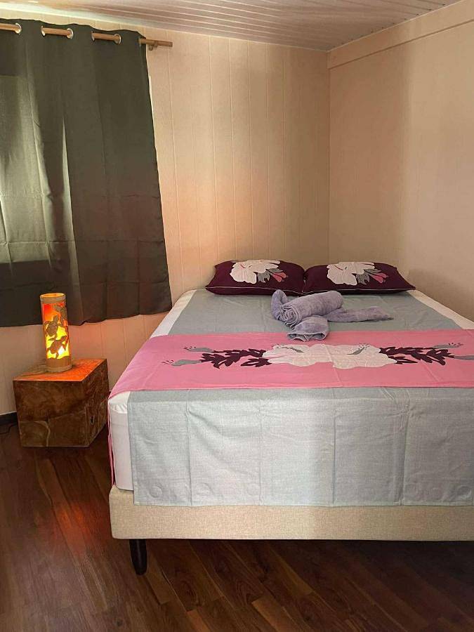 Location de vacances pour 4 personnes, avec terrasse ainsi que jardin et vue dans Fakarava - 3