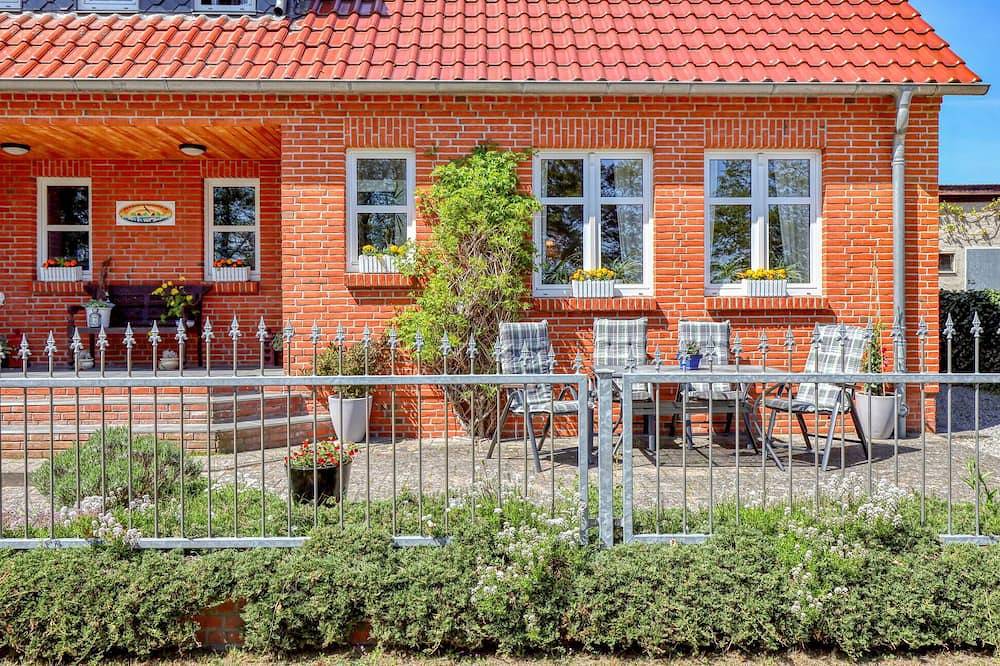 Ganze Wohnung, Ferienwohnung Wokuhl-Dabelow in Wokuhl-Dabelow, Mecklenburg-Strelitz