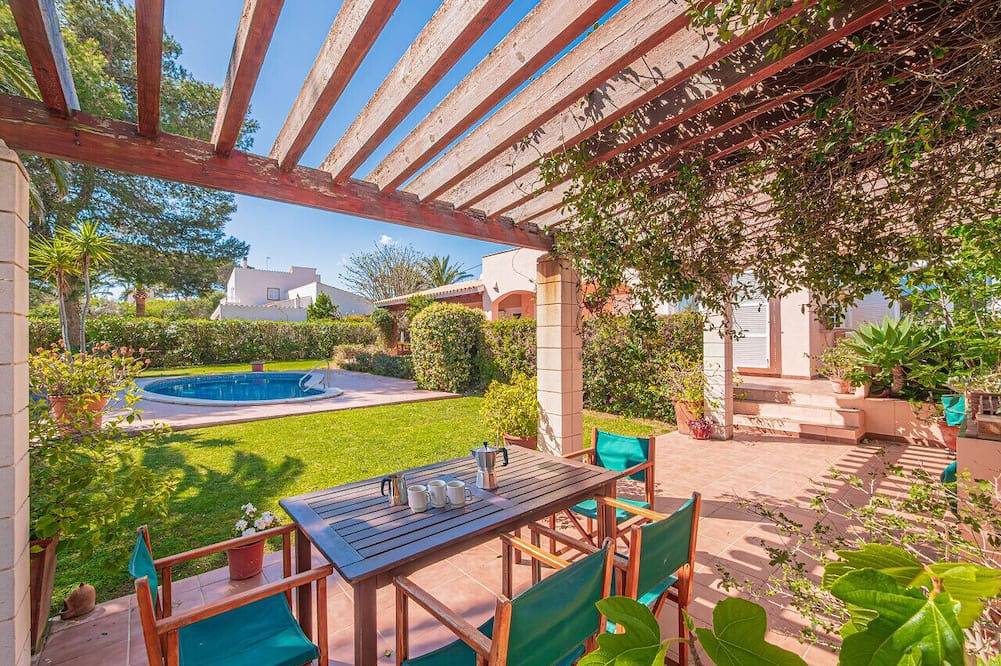 Villa Olivia in Punta Pprima in Punta Prima, Sant Lluís