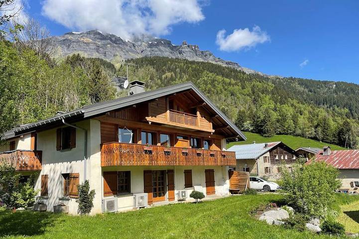Chalet pour 15 personnes, avec jardin à Les Contamines-Montjoie
