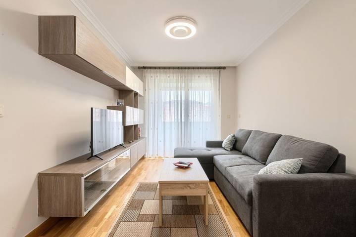 Appartement entier, Appartement de vacances pour 1 personne in Solarium-Zona de Pesca Los Cargaderos (Barakaldo), Barakaldo