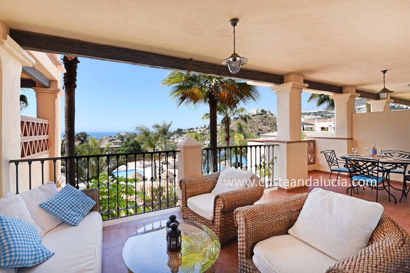 Villa for 4 Guests in Torrequebrada, Benalmádena