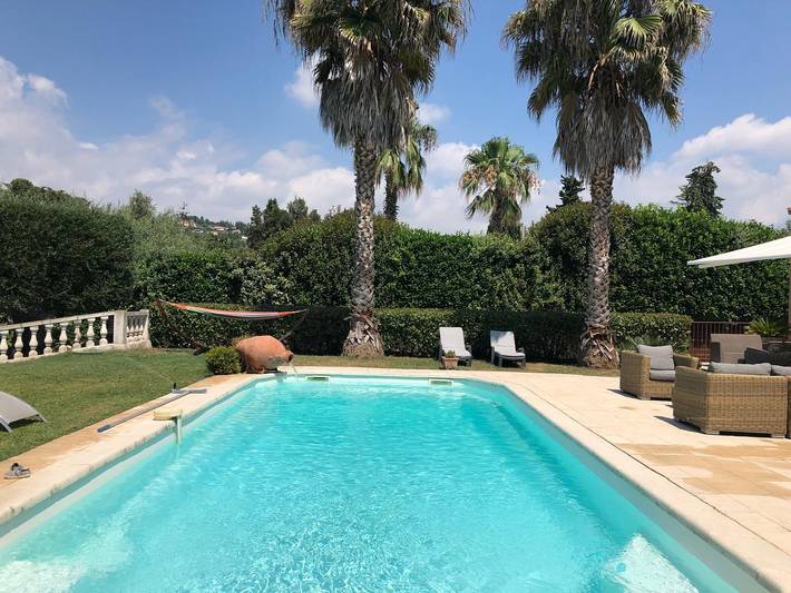 Villa pour 8 personnes, avec terrasse et piscine à Mougins
