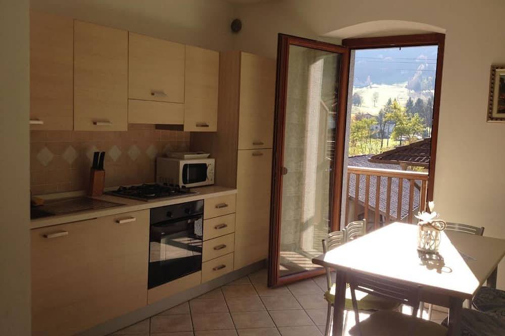 Ganze Wohnung, Wohnung 1 mit Bergblick in Tiarno di Sotto, Ledro