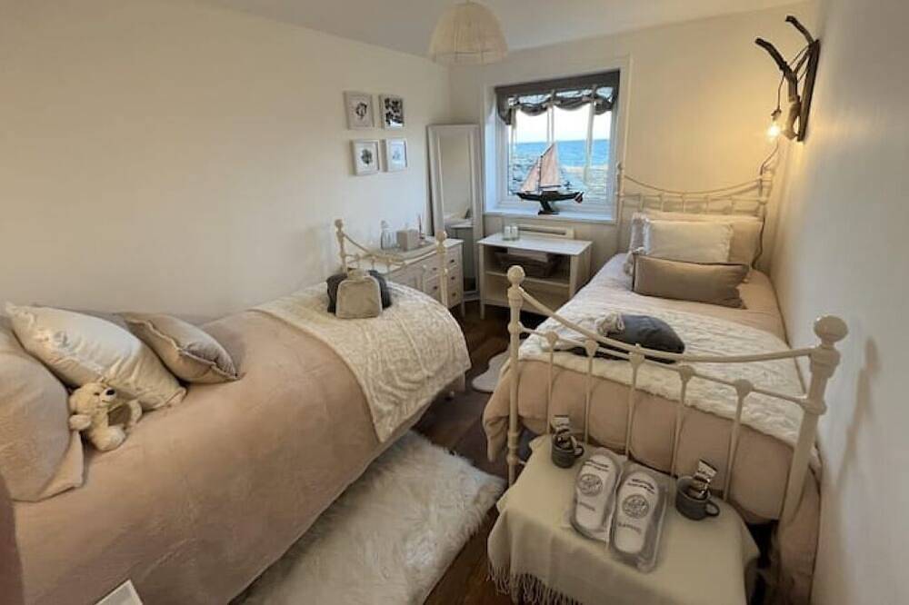 Orkney Retreats Kilnbarn 5* Scandi Deluxe Seafront Cottage in Orkney Inseln