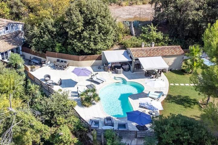 Ferienhaus für 12 Personen, mit Garten, mit Haustier