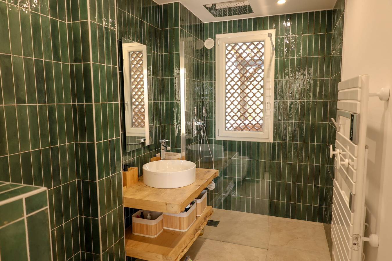 Casetta Mare di Cala Rossa in Cala Rossa, Lecci