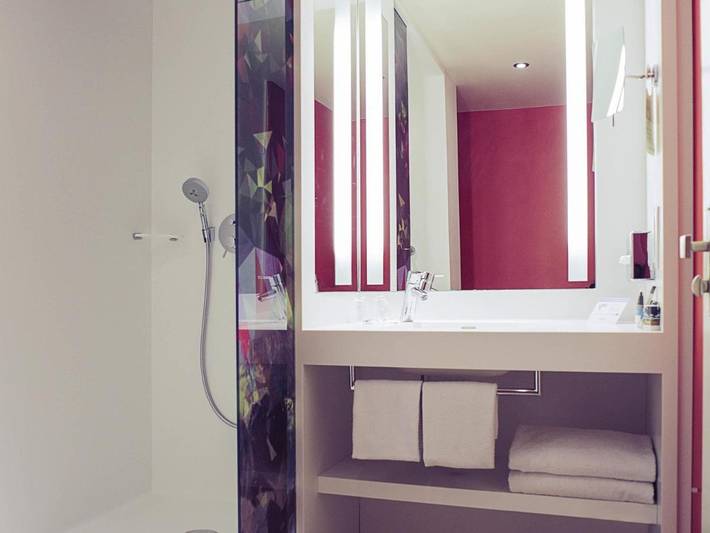 Hôtel pour 2 personnes, avec sauna et jardin à Marcq-en-Barœul - 4