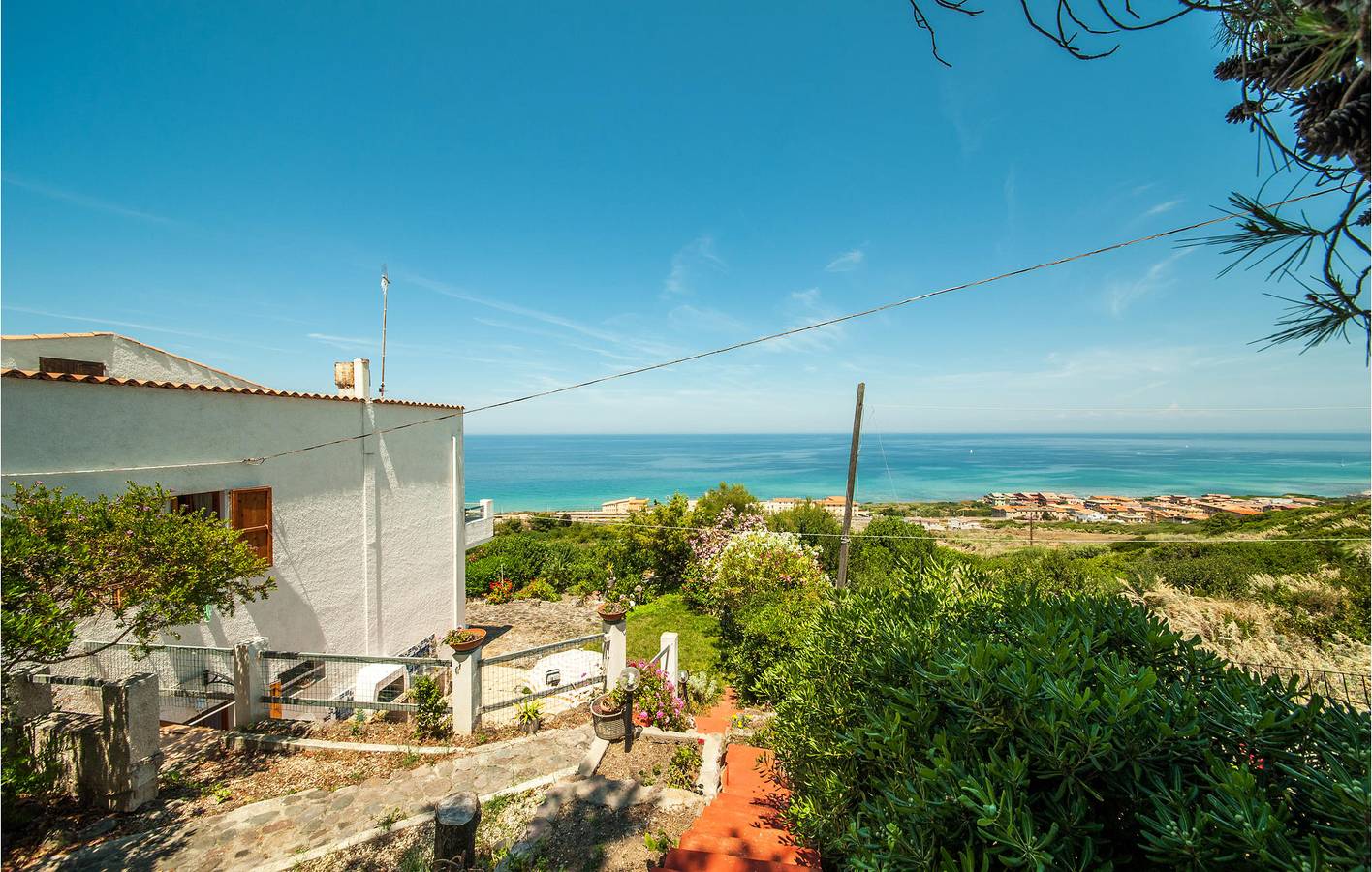 Appartamento vista mare con parcheggio e angolo cottura in Lu Bagnu, Castelsardo