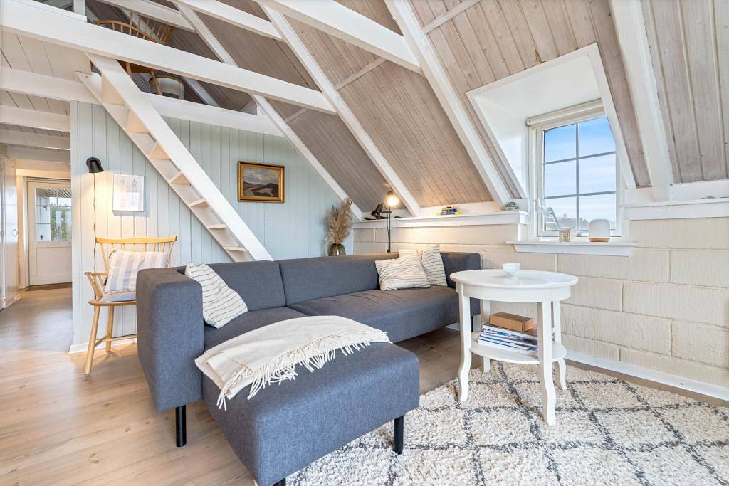 Charming thatched holiday home near the beach in Klegod in Ringkobing, Holmsland Klit