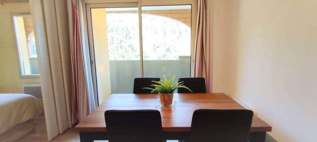 Vakantieappartement voor 4 personen, met uitzicht en balkon, kindvriendelijk - 1