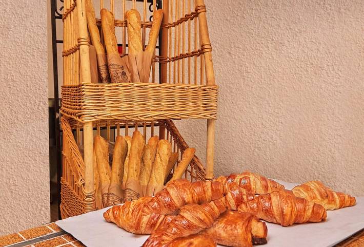 Mobilheim | Classic | 2 Zi. | 4 pers. | Ãœberdachte Terrasse in Villeneuve-lès-Avignon, Nimes und Umgebung