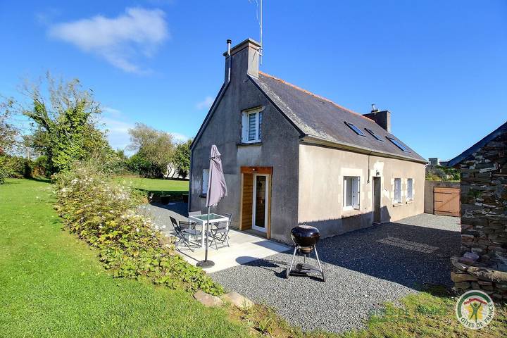 Gîte pour 5 personnes, avec jardin et terrasse à Plouézec - 4