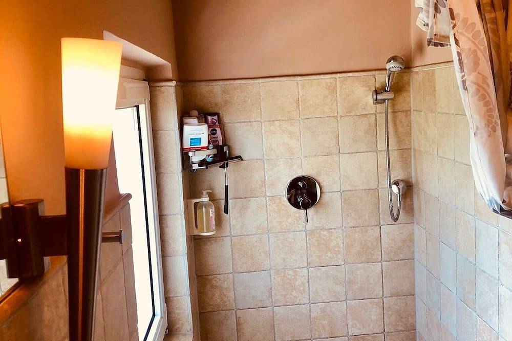 Privates Zimmer im 2. Og Ideal für Beruf, Studium & Fortbildung-300Mbit, Smarttv in Bonn, Rheinland