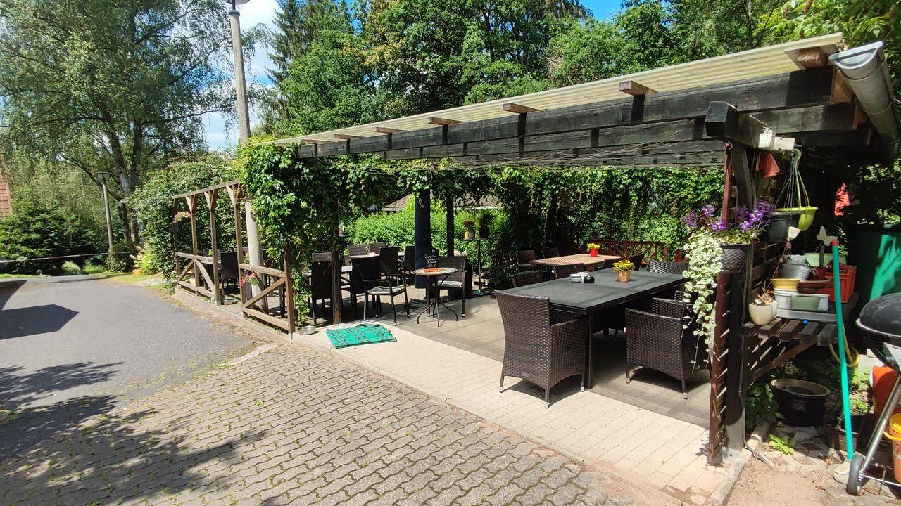 Ganze Ferienwohnung, Hütte für 2 Personen (20 m²) in Schleusingen in Erlau, St. Kilian