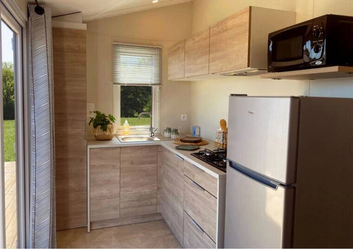 Mobil home pour 4 personnes, avec bassin pour enfant dans Plage De Treherve - 4