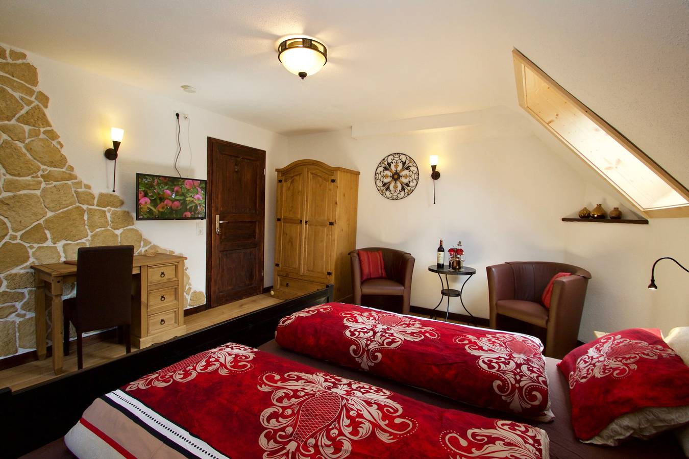 Zimmer 'Doppelzimmer' mit Bergblick, Gemeinschaftsterrasse und Wi-Fi in Blasiwald (Schluchsee), Schluchsee