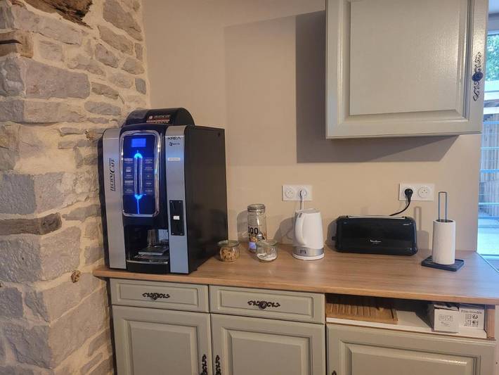 Chambre d’hôte pour 14 personnes, avec terrasse dans le Jura - 2