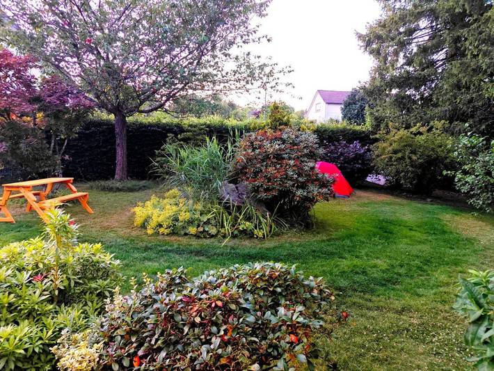 Camping für 4 Personen, mit Garten und Ausblick in Nideggen