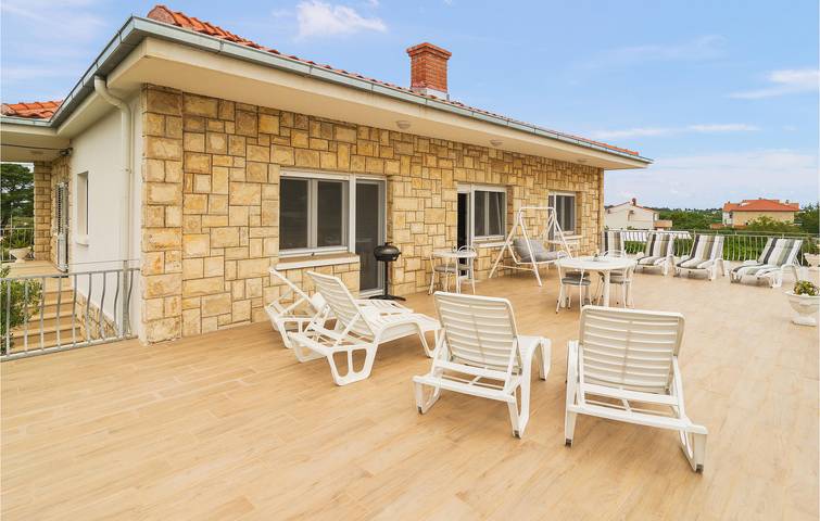 Ganze Ferienwohnung, Reizende 1-Zimmer-Wohnung: WLAN, Terrasse und in der Nähe von Stomorska! in Stomorska, Solta