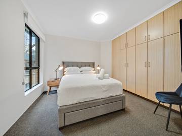 Holiday Apartment for 4 People in South Canberra, Kingston, Photo 2