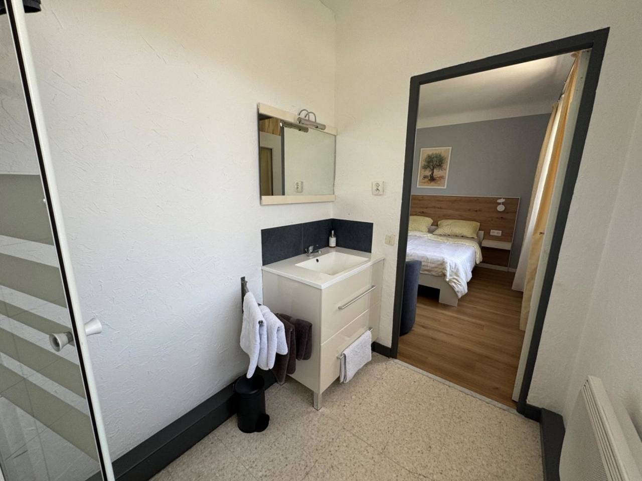 Chambre pour 2 personnes avec terrasse in Castellane, Parc naturel régional du Verdon