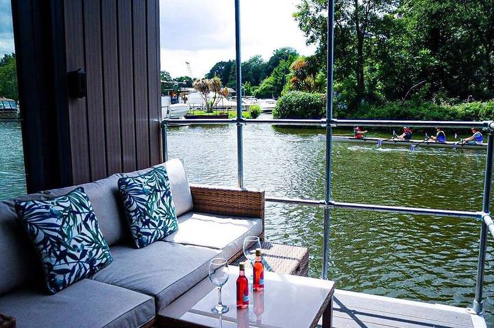 Péniche pour 6 personnes, avec balcon - 1
