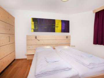 Ferienwohnung für 14 Personen, mit Sauna und Balkon sowie Pool, kinderfreundlich in Wald im Pinzgau