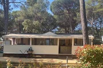 Camping pour 8 personnes à Puget-sur-Argens
