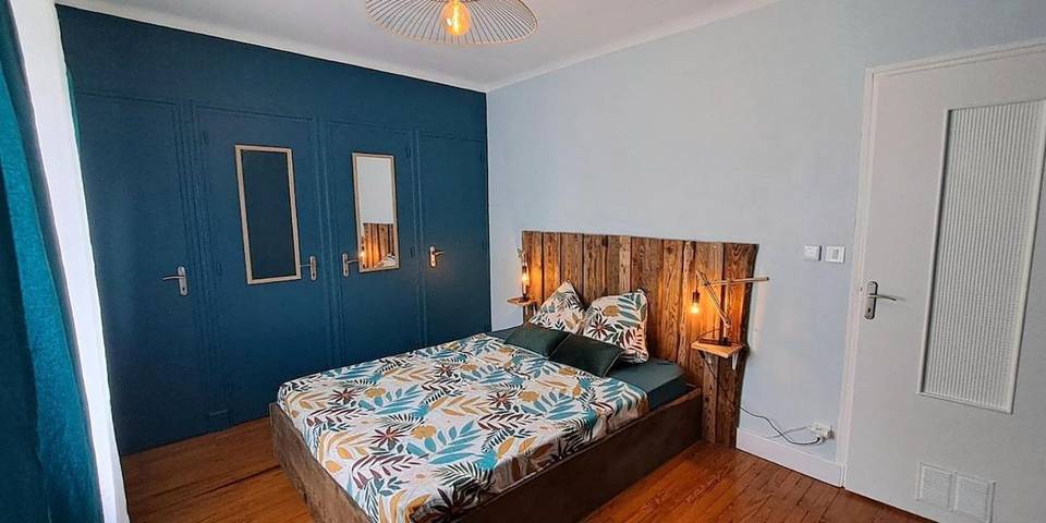 Gîte pour 6 personnes, avec vue sur le lac ainsi que balcon et vue à Ugine - 3