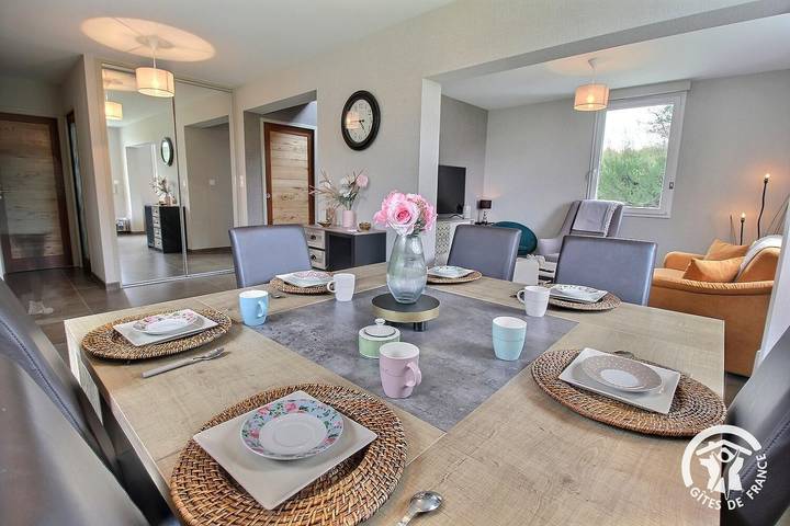 Gîte pour 6 personnes, avec Jardin à Plourivo - 2