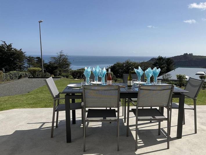 Location de vacances pour 10 personnes, avec balcon et jardin dans Bréhec - 2